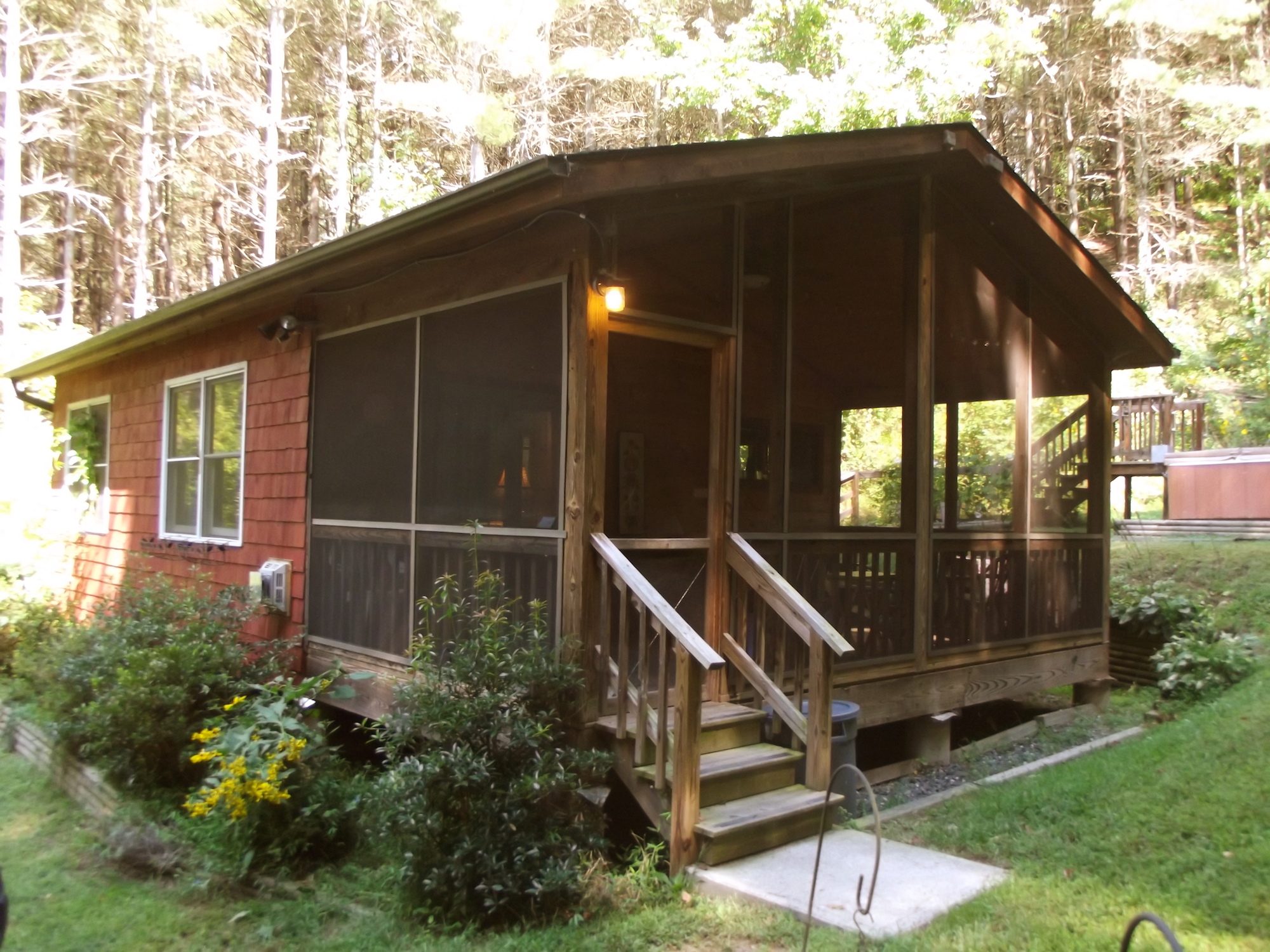 Cedar Cabin - Broadwing Farm Cabins