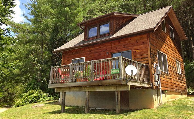 Poplar Broadwing Farm Cabins